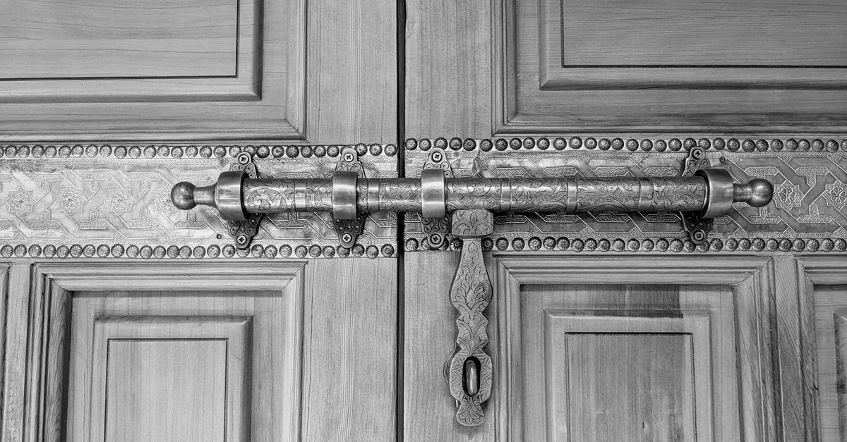 home security lock door — Lake County Pro Locksmith