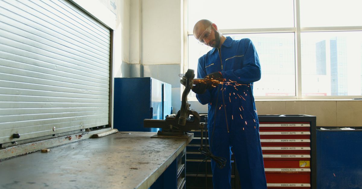 locksmith service technician — Lake County Pro Locksmith