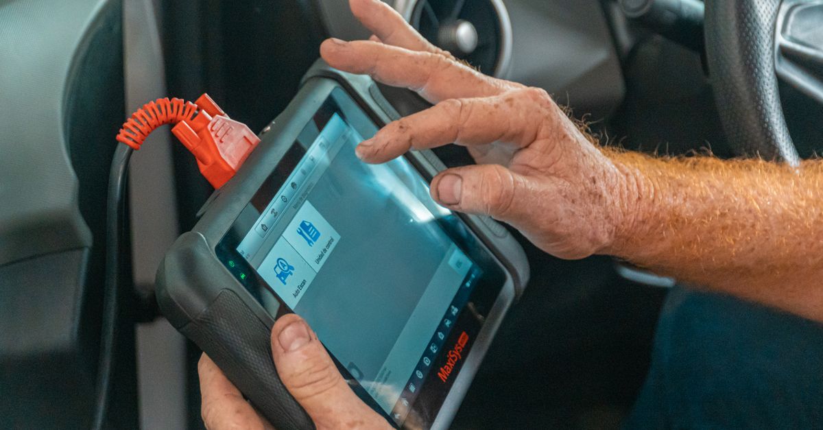 How Transponder Key Cutting & Programming Actually Works — Lake County Pro Locksmith