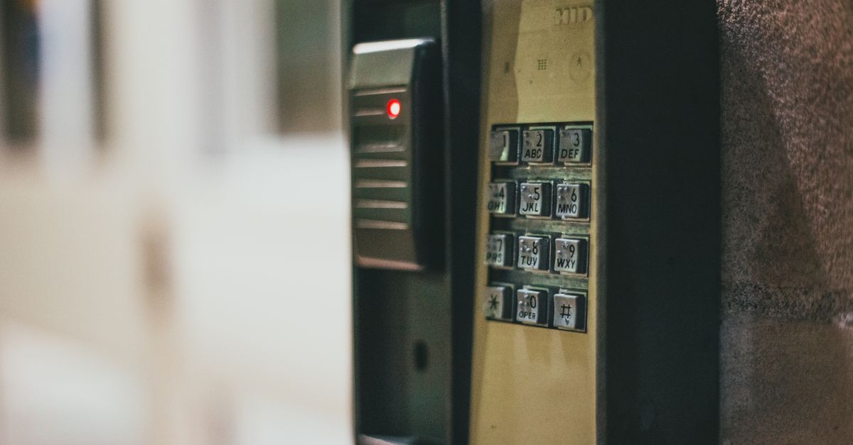 Emergency Locksmith Response: Credential Lockouts and After-Hours Access Failures — Lake County Pro Locksmith